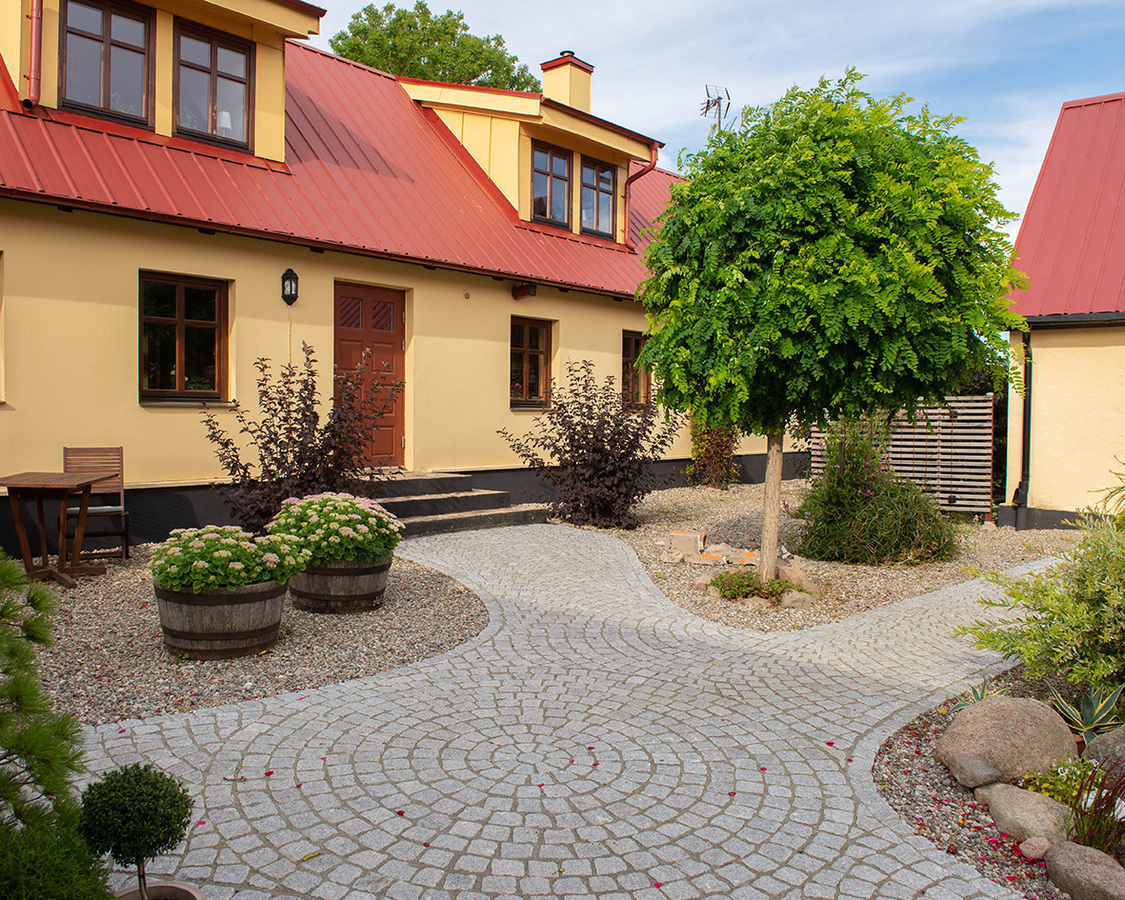 granit-sm-gatsten-gr-portugisisk-handla-hos-flisby
