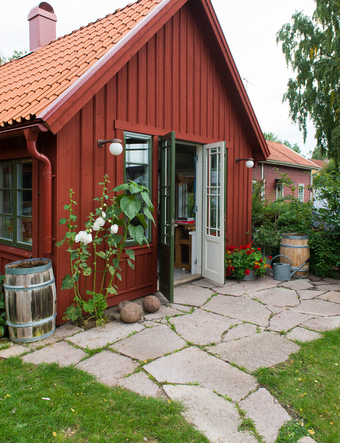 Kalksten röd oregelbunden Öland 4-8 cm | Handla hos Flisby